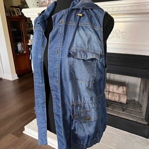 Lightweight Jean vest